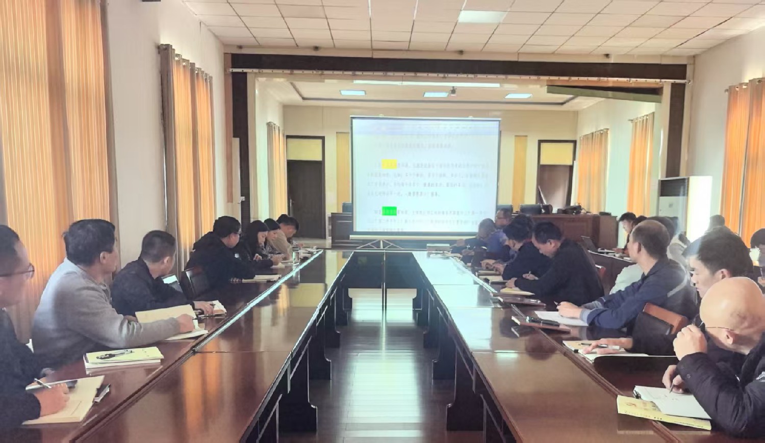 級(jí)索煤礦舉辦“公文寫(xiě)作-金筆桿課堂”培訓(xùn)班